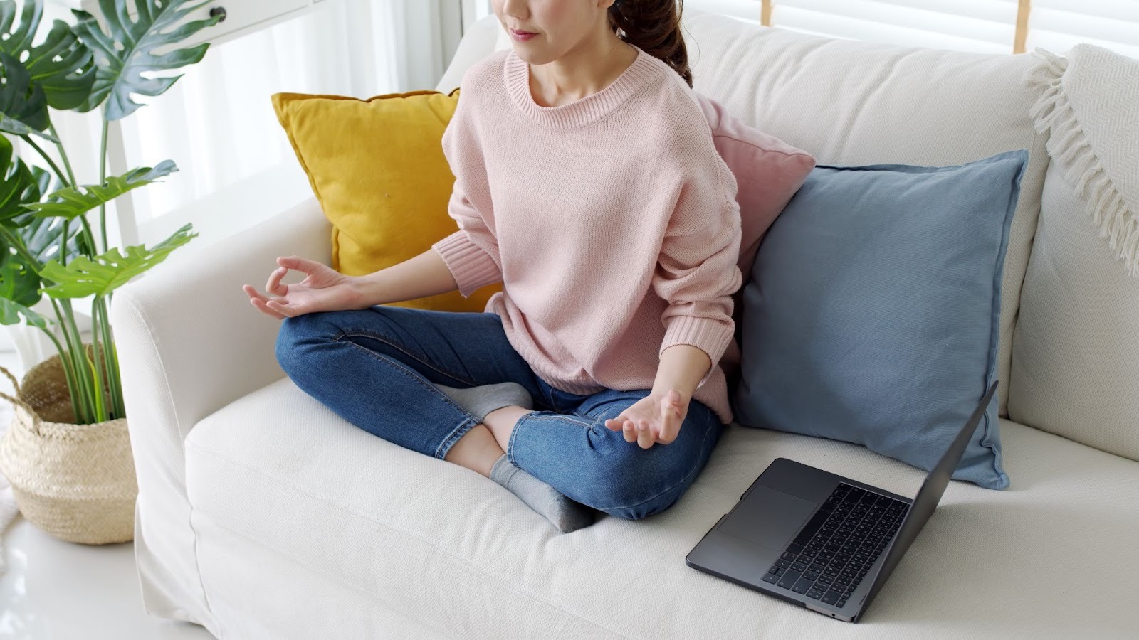 8 Mindful Living Techniques: Can You Escape Digital Overload?